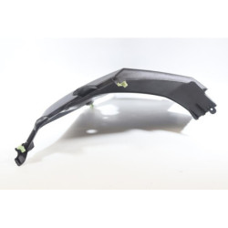 Demi flanc de selle gauche PEUGEOT KISBEE 50 2011 à 2017