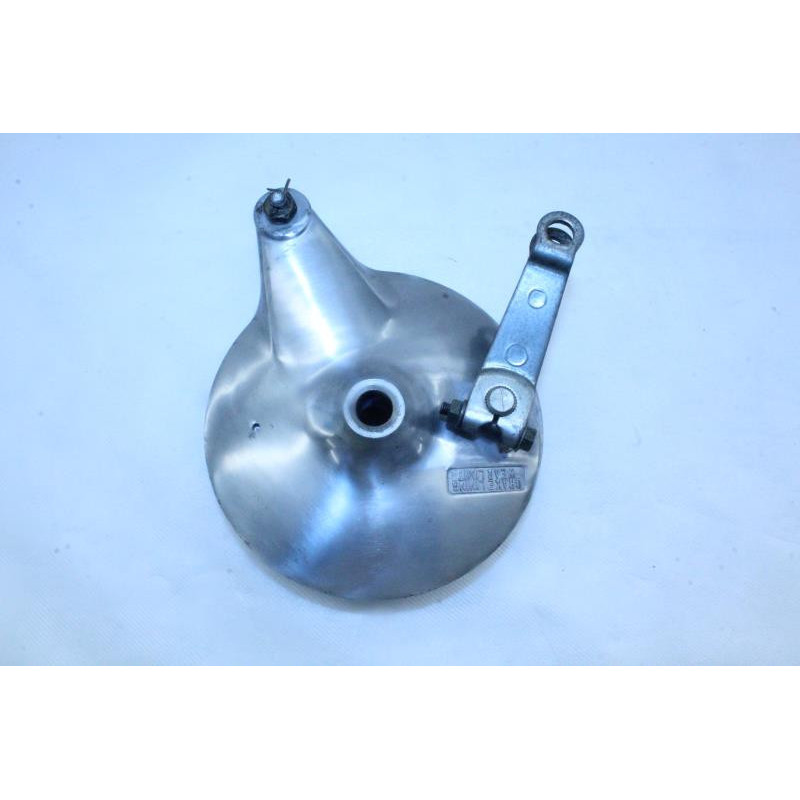 Tambour arrière SUZUKI GN 125 1982 à 1996