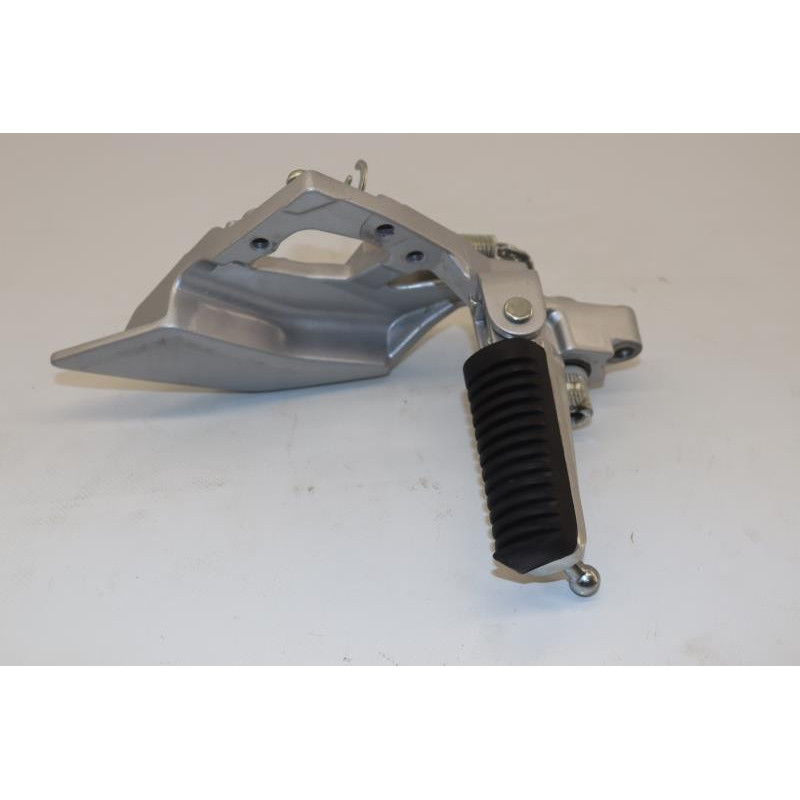 Platine avant droite YAMAHA FJR 1300 2016 à 2019