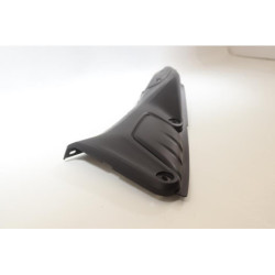 Demi flanc de selle droit YAMAHA MT125 2020 à 2021
