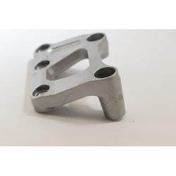 Support moteur droit YAMAHA TDM 850 1996 à 2002