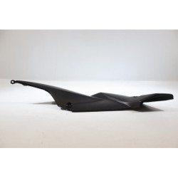Demi flanc de selle gauche SUZUKI GSR 750 2011 à 2016