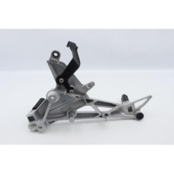 Platine avant droite HONDA CBF 125 2017 à 2020