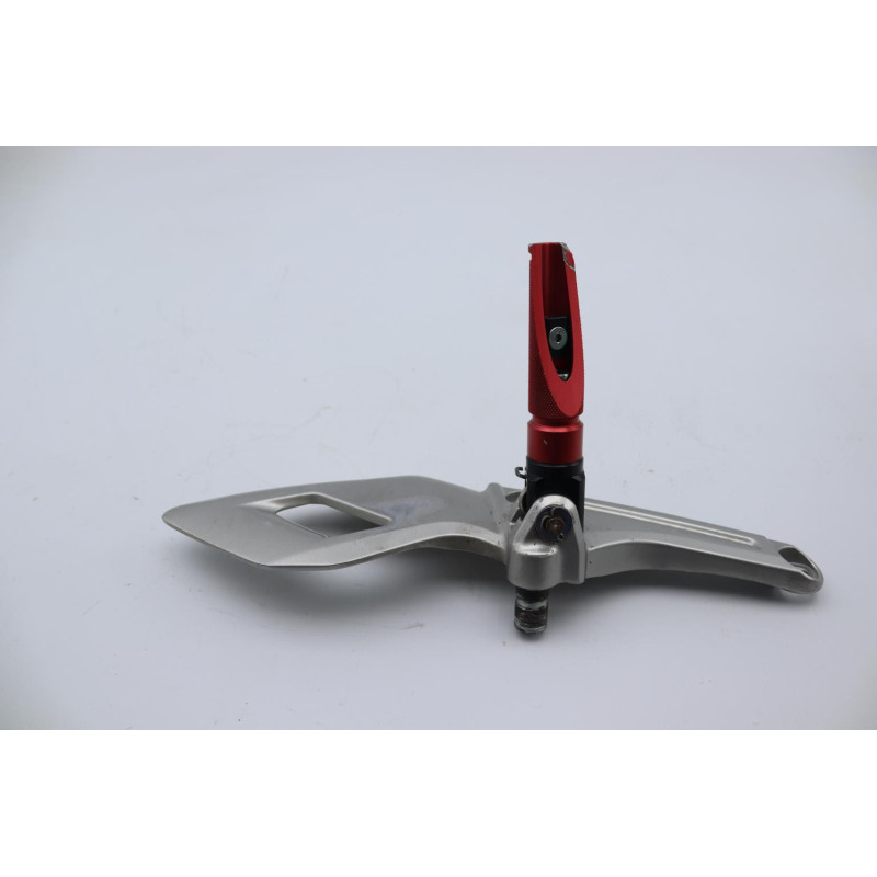 Platine avant droite HONDA VFR 1200 F ABS 2013 à 2015