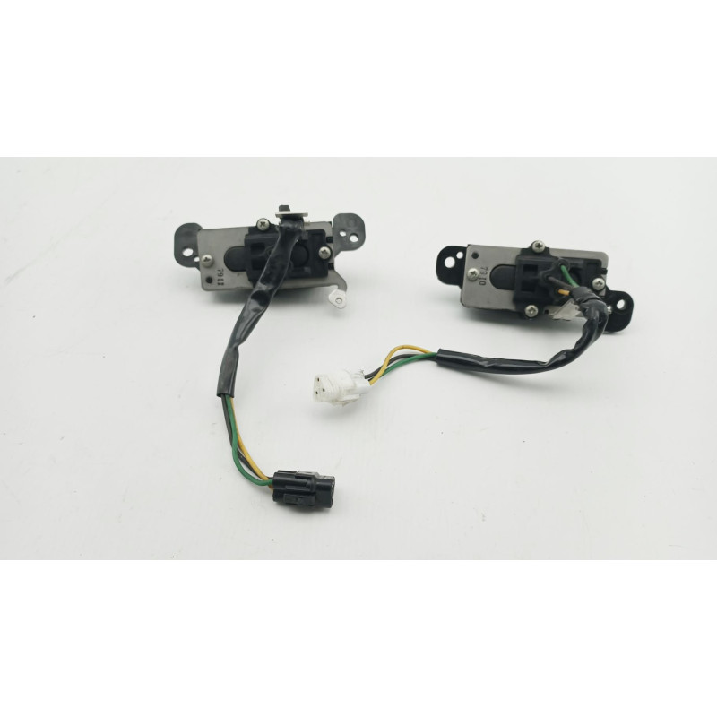 Relais boitier electrique SUZUKI GSX 1300 BKING 2007 à 2011