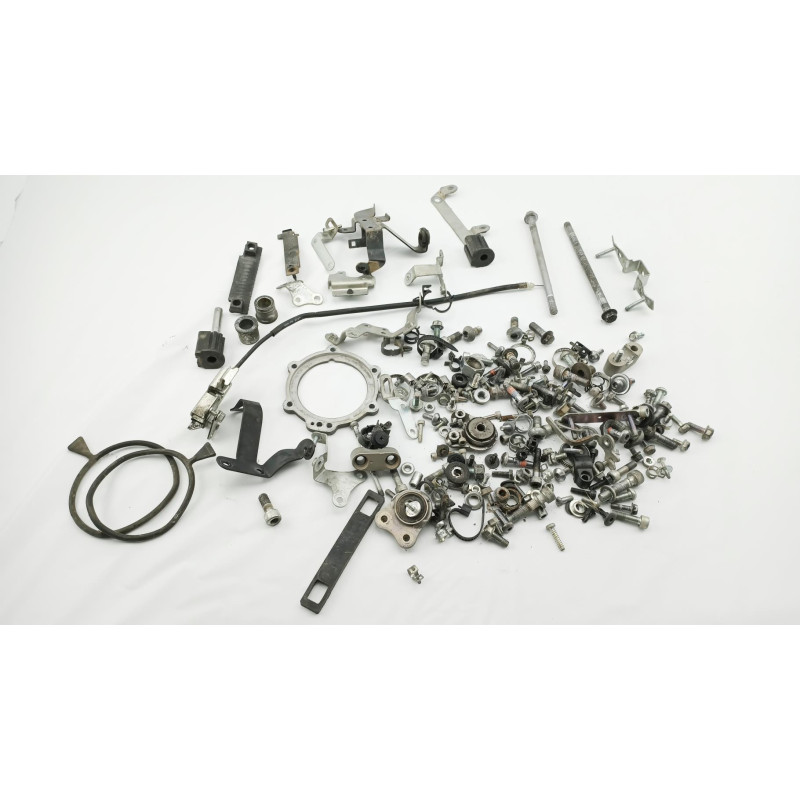 Kit visserie YAMAHA XJ6 600 2009 à 2016