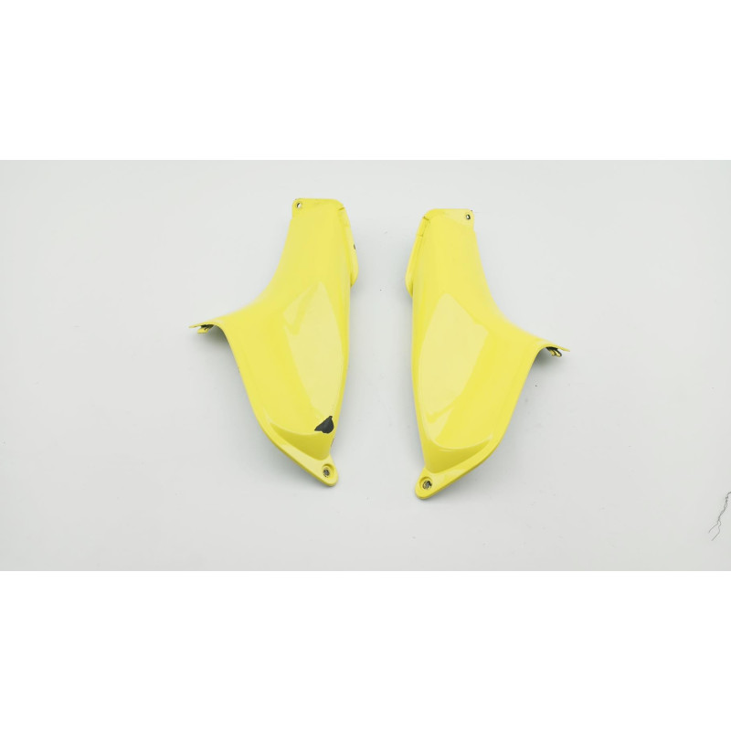Habillage de cadre droit HONDA CBR 900 RR FIREBLADE 2002 à 2003