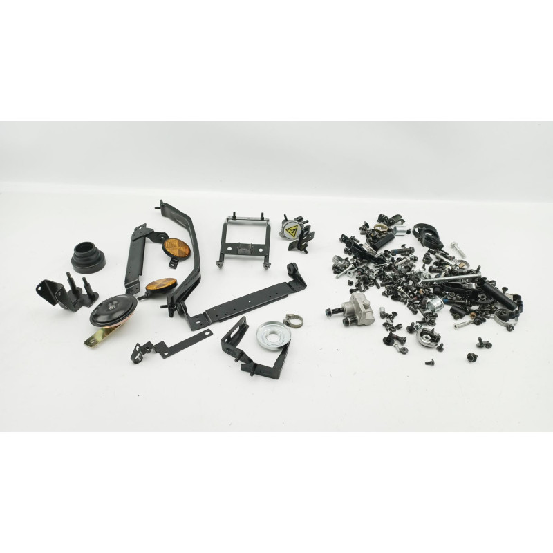Kit visserie KYMCO X TOWN 125 2020 à 2024