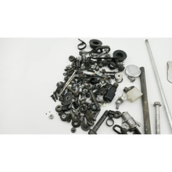 Kit visserie YAMAHA XJR 1300 2007 à 2014