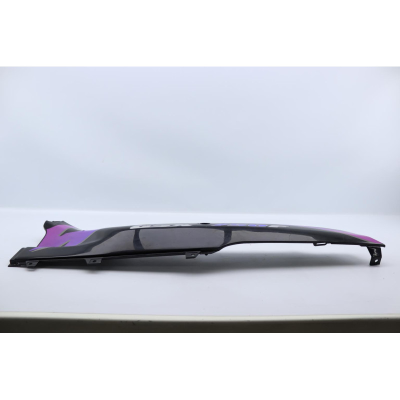 Coque arrière gauche SUZUKI GSXF 750 1988 à 1997