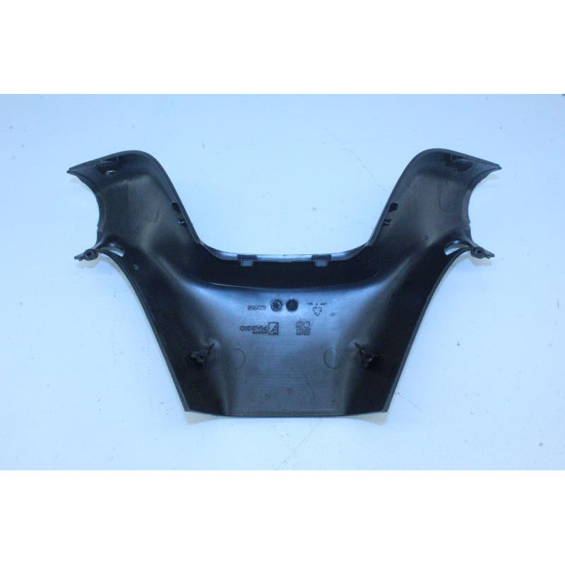 Cache guidon inférieur PIAGGIO MP3 250 LT 2008 à 2009