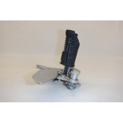 Platine avant droite SUZUKI GSE 500 1996 à 2000