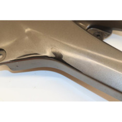 Demi flanc de selle gauche KAWASAKI ZR7 750 1999 à 2004