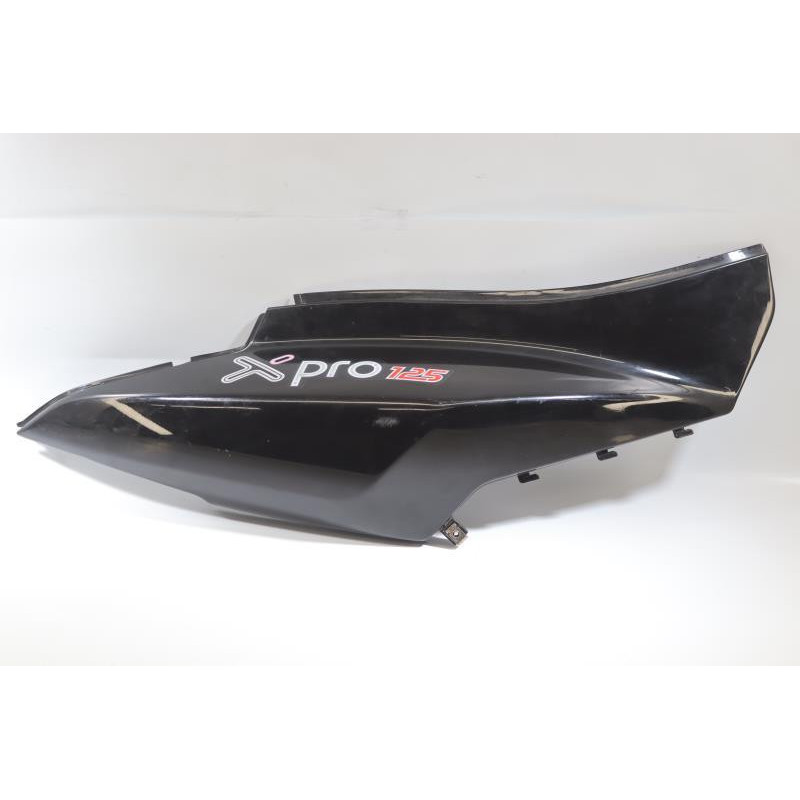 Coque arrière droite SYM XPRO 125 2013 à 2016