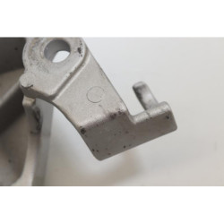 Support moteur droit HONDA CB 600 F HORNET 2005 à 2006