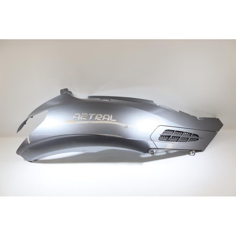 Coque arrière droite JONWAY AZTRAL 125 GT SPORT 2009 à 2017