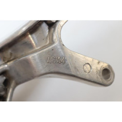 Platine arrière gauche YAMAHA YZF 1000 R THUNDERACE 1996 à 2002