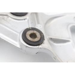 Platine avant gauche SUZUKI GSXR 1300 HAYABUSA 1999 à 2007