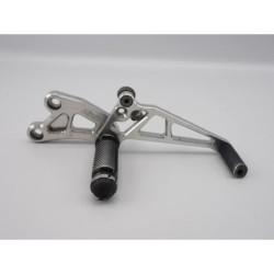 Platine avant gauche SUZUKI GSXR 1000 2007 à 2008