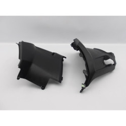 Demi flanc de selle droit PEUGEOT KISBEE 50 2021 à 2023