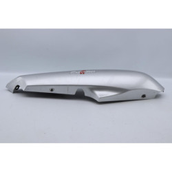 Coque arrière droite YAMAHA FZS 600 FAZER 1998 à 2001