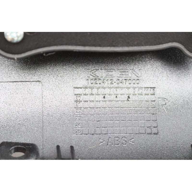 Coque arrière droite ZONTES SCRAMBLER 125 ABS 2021 à 2022