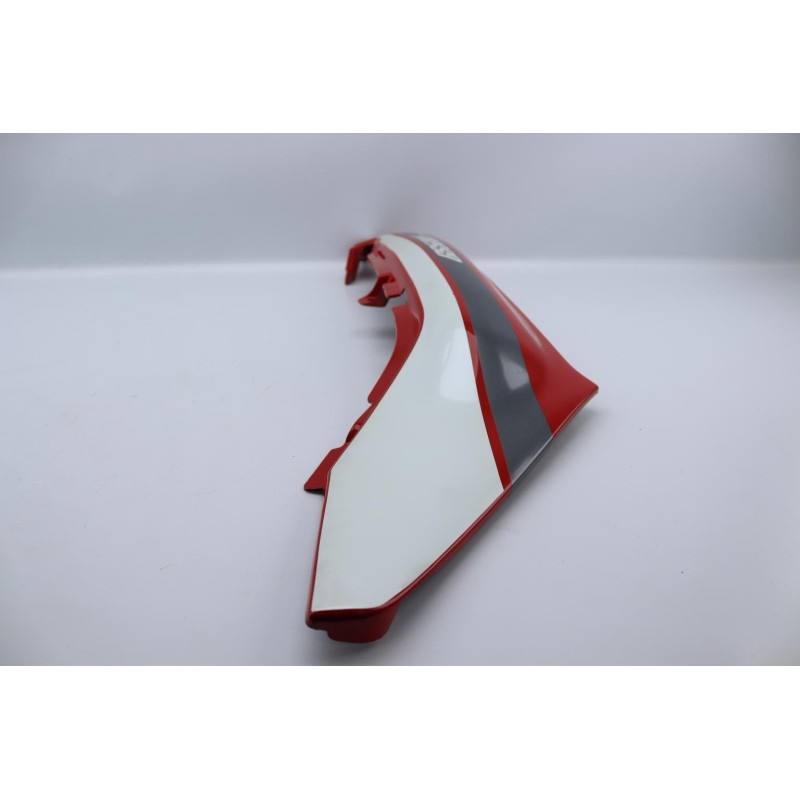 Coque arrière gauche SUZUKI GSE 500 1989 à 1996