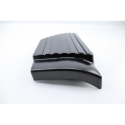 Demi flanc de selle droit SUZUKI GSX 400 E 1980 à 1981