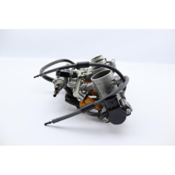 Rampe d'injection YAMAHA FZ6 600 2007 à 2010