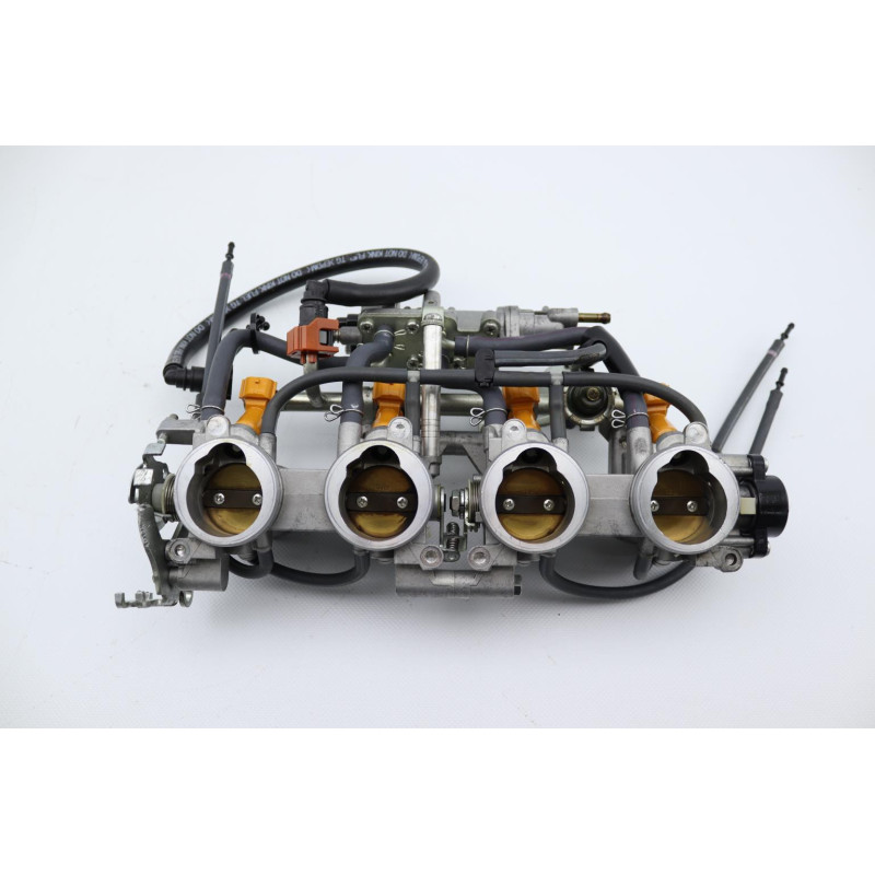 Rampe d'injection YAMAHA FZ6 600 2007 à 2010