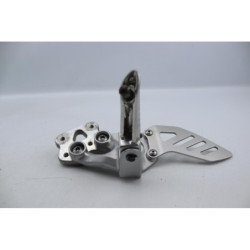 Platine avant gauche SUZUKI GSXR 750 2008 à 2010
