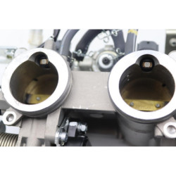 Rampe d'injection YAMAHA FJR 1300 2016 à 2020