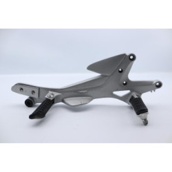 Platine avant droite HONDA CBF 500 2004 à 2007