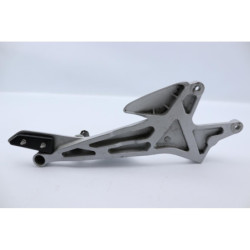 Platine avant gauche HONDA CBF 500 2004 à 2007