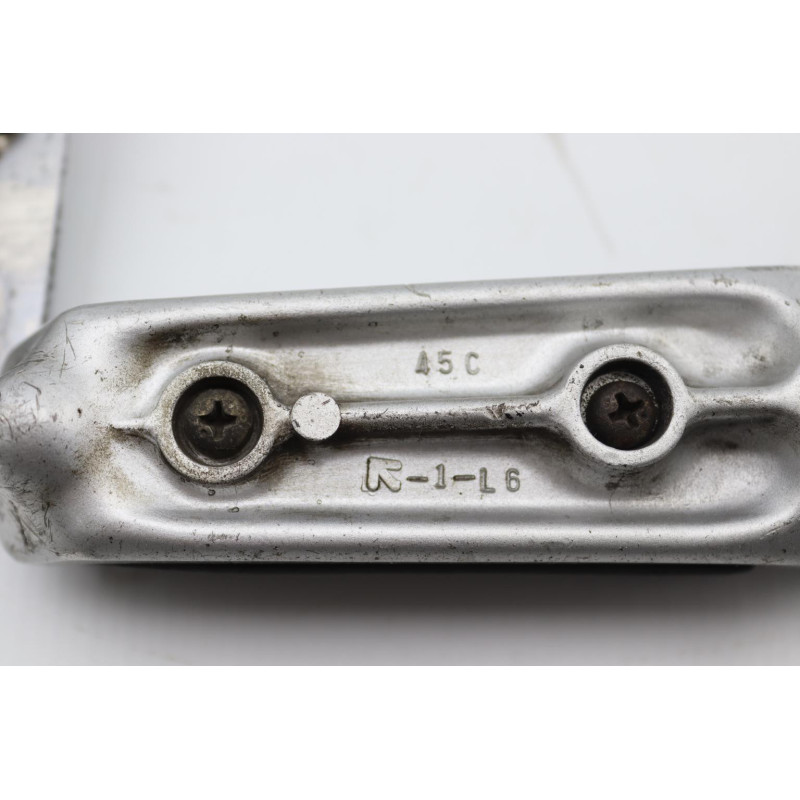 Platine avant gauche SUZUKI VX 800 1991 à 1997