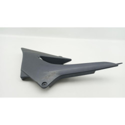 Demi flanc de selle gauche KAWASAKI ZR7 750 1999 à 2004