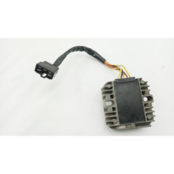Régulateur SUZUKI UH 125 BURGMAN 2002 à 2006