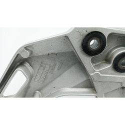 Platine avant gauche SUZUKI GSX 1300 BKING 2007 à 2011
