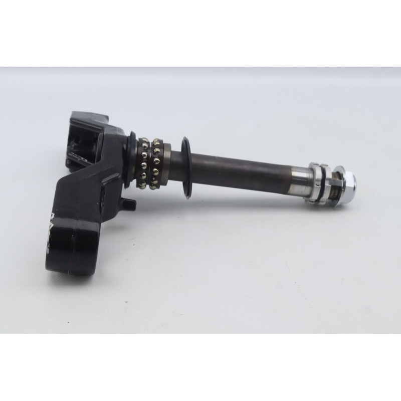Té de fourche inférieur YAMAHA TDM 900 2002 à 2011
