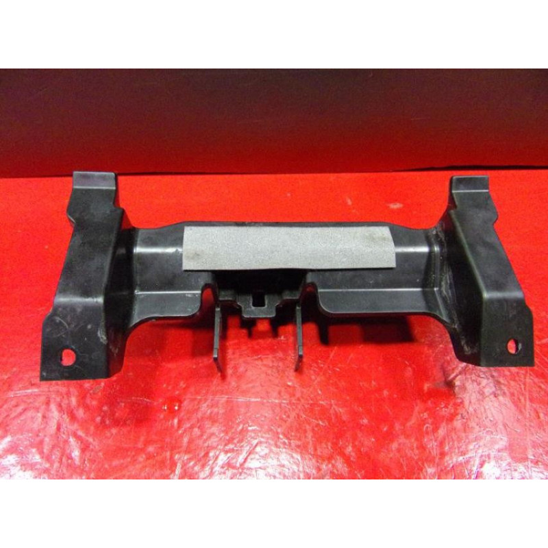 Support avant SUZUKI GSR 750 2011 à 2016
