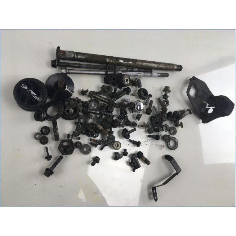 Kit visserie YAMAHA FZ6 600 FAZER S 2004 à 2006
