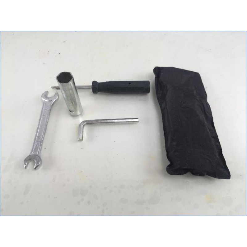 Trousse à outils JONWAY SOLONA 50 2015
