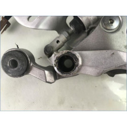 Platine avant droite YAMAHA R6 2007 à 2008
