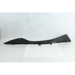 Demi flanc de selle droit SUZUKI UH 400 BURGMAN 2007 à 2010