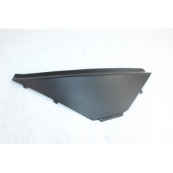 Demi flanc de selle droit APRILIA ATLANTIC 125 2006 à 2008