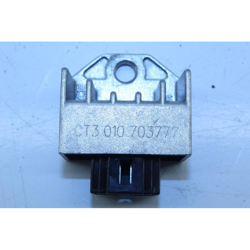 Régulateur PEUGEOT KISBEE 50 2010 à 2020