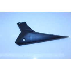 Demi flanc de selle droit YAMAHA XJ6 600 2009 à 2016