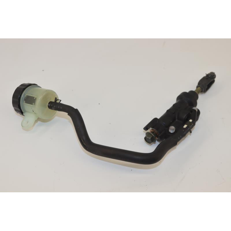 Maitre-cylindre arrière YAMAHA FZ6 600 N 2004 à 2006