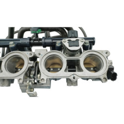 Rampe d'injection HONDA CBR 650 R 35KW ABS 2020 à 2020