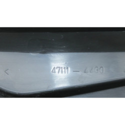 Demi flanc de selle droit SUZUKI GSR 600 2006 à 2011